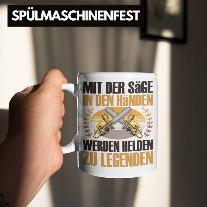 Forstarbeiter Tasse Geschenk Spruch Holzarbeiter Forstwirt Kettensäge in den Händen Weiß Trendation
