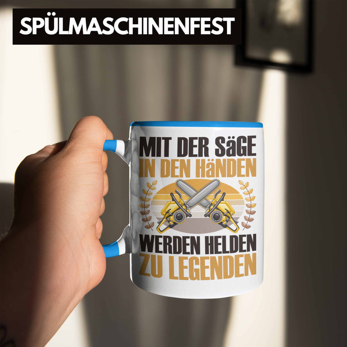 Forstarbeiter Tasse Geschenk Spruch Holzarbeiter Forstwirt Kettensäge in den Händen Blau Trendation