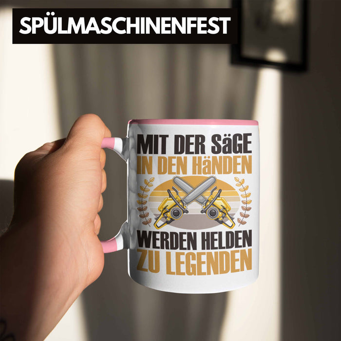 Forstarbeiter Tasse Geschenk Spruch Holzarbeiter Forstwirt Kettensäge in den Händen Rosa Trendation