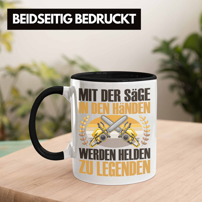 Forstarbeiter Tasse Geschenk Spruch Holzarbeiter Forstwirt Kettensäge in den Händen Trendation
