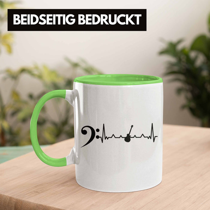 Bassist Tasse Geschenk Bass-Spieler Geschenkidee Kaffee-Becher Herzschlag Grün Trendation