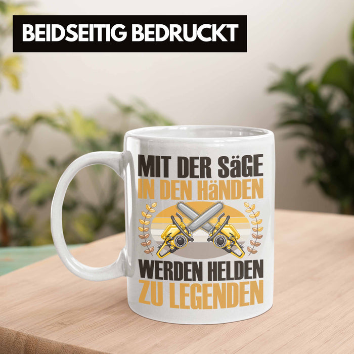 Forstarbeiter Tasse Geschenk Spruch Holzarbeiter Forstwirt Kettensäge in den Händen Weiß Trendation
